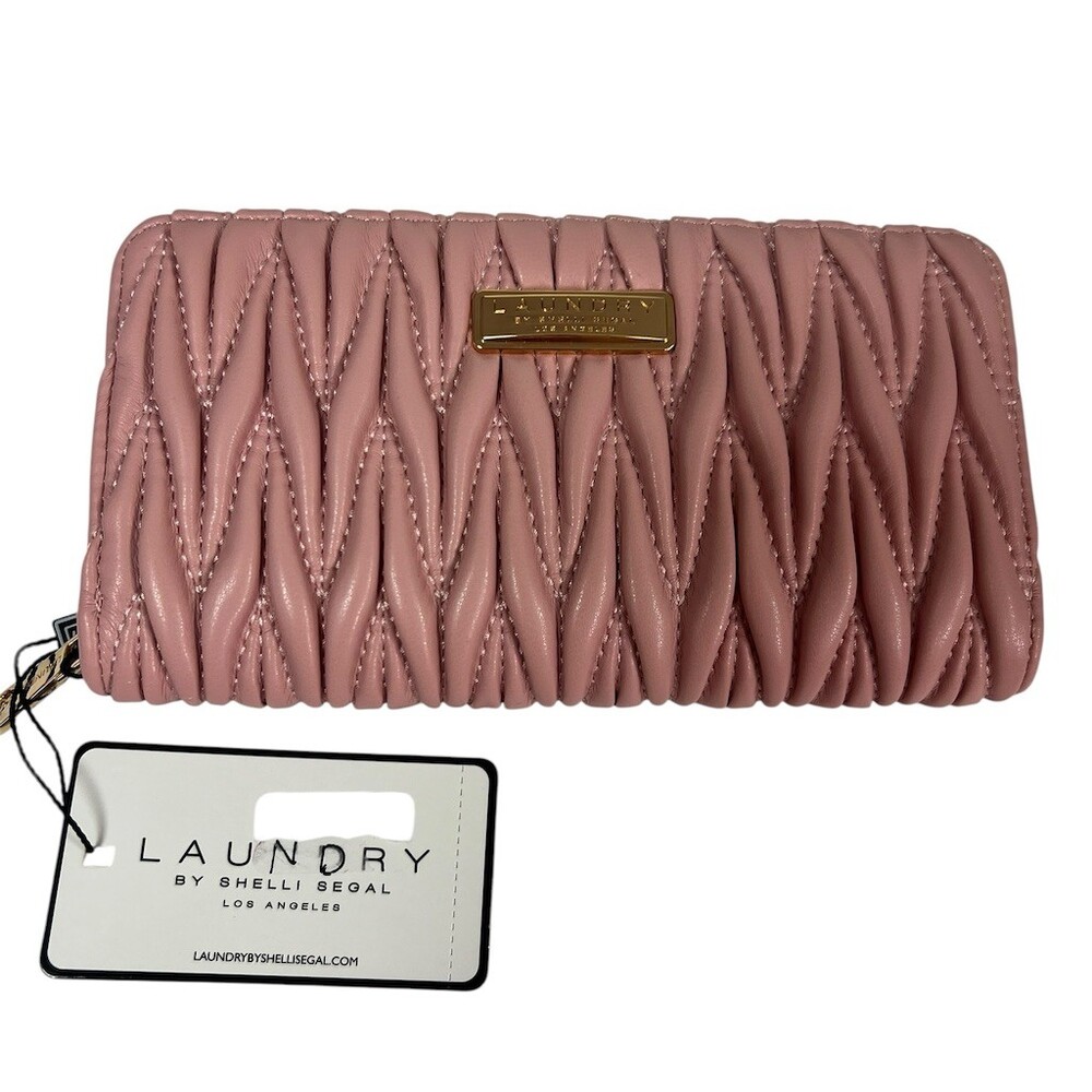 Laundry by Shelli Segal Wallet Womens One Size Pink Quilted Zip-Around